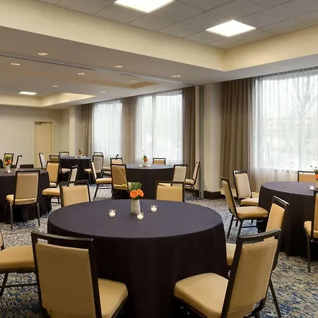 Embassy Suites By Hilton Boston Waltham-2