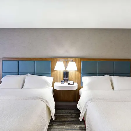 Hampton Inn & Suites Yuma-2
