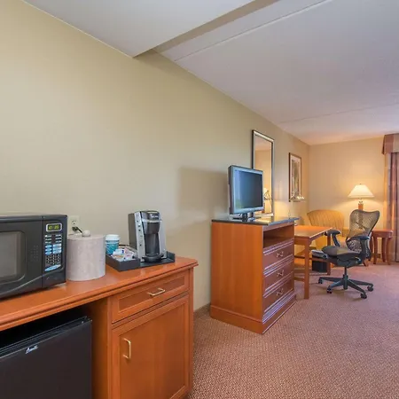 Hilton Garden Inn Fishkill-2