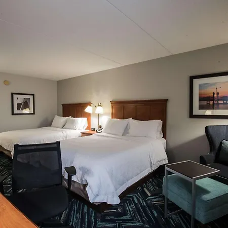 Hampton Inn Clarksville-2