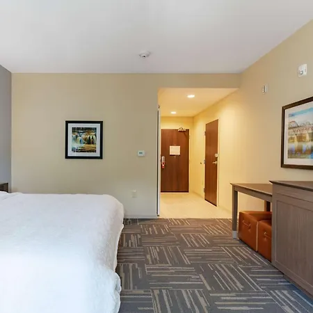 Hampton Inn Wetumpka-3