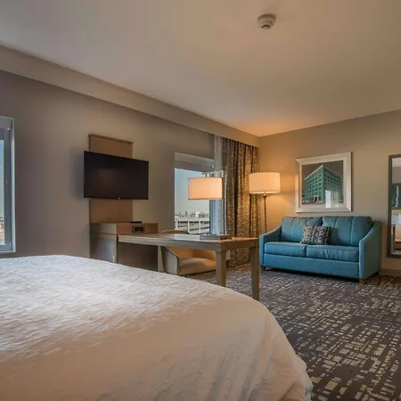 Hampton Inn & Suites Dallas-The Colony-3