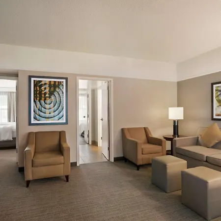 Embassy Suites Brunswick-2