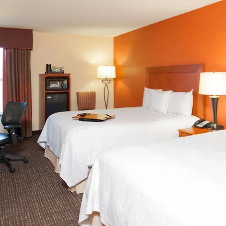 Hampton Inn Muskegon-2