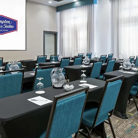 Hampton Inn & Suites Orlando Airport At Gateway Village-3