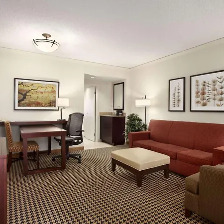 Embassy Suites By Hilton Atlanta Perimeter Center-2
