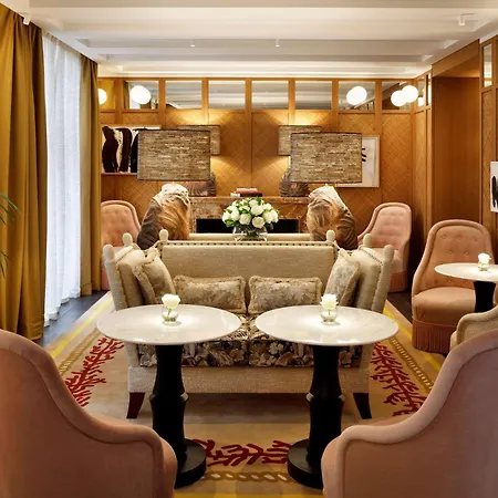 Le Belgrand Hotel Paris Champs Elysees, Tapestry By Hilton-2