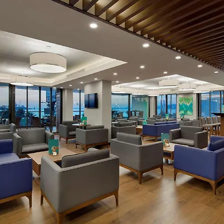 Hilton Garden Inn Izmir Bayrakli-3