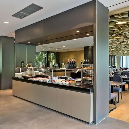 Doubletree By Hilton Vienna Schonbrunn-2