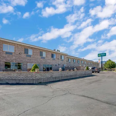 Quality Inn & Suites Fillmore I-15-3