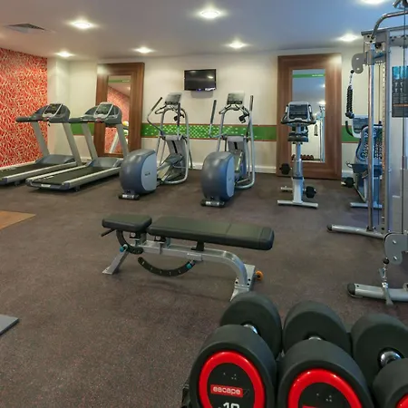 Hampton By Hilton Luton Airport-3