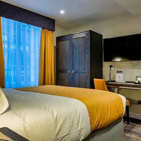 The Feathers Hotel-3