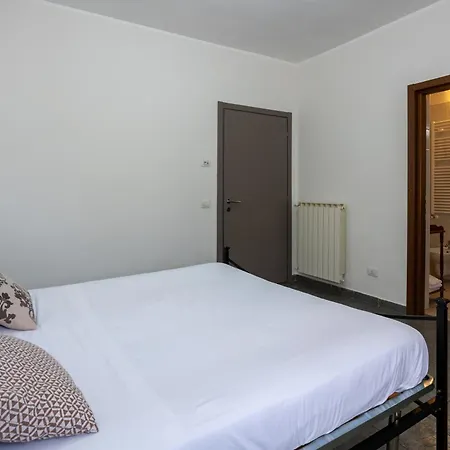 Hotel Fontaine Bleue-3