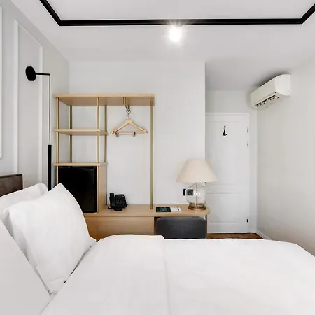 Bloom Hotel-2