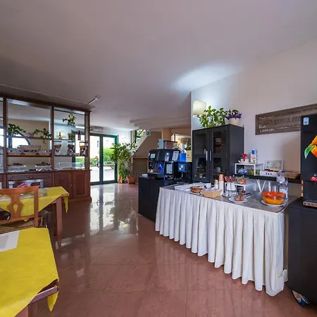 Casa Betania - Parcheggio Gratuito-3