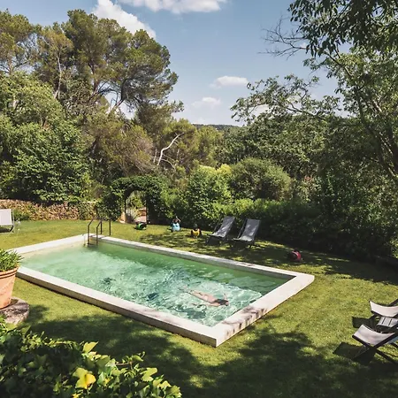 Les Lodges Sainte-Victoire Hotel & Spa-3