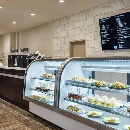 Embassy Suites By Hilton Round Rock-2