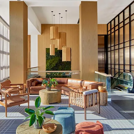 Embassy Suites By Hilton Nashville Downtown-3