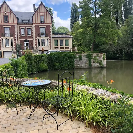 Chateau de Quesmy-3