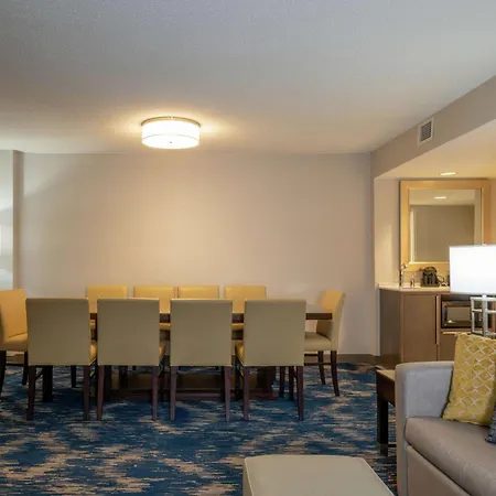 Embassy Suites By Hilton Alexandria Old Town-2