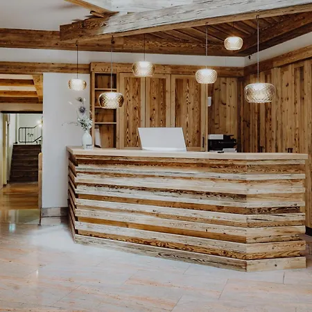 Hotel Adler - Paulas Alb-2
