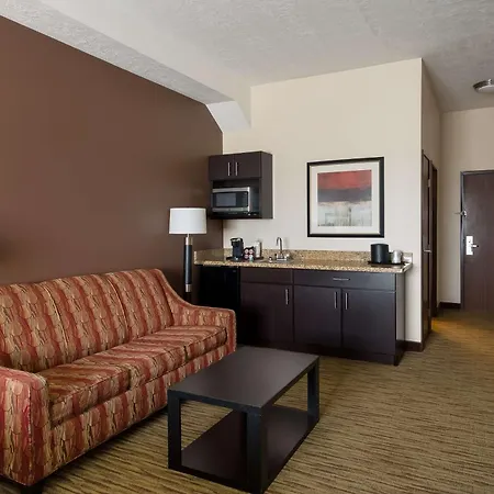 Best Western Plus Landmark Hotel-2