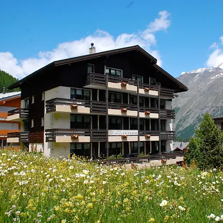 Hotel Garni Jaegerhof-3