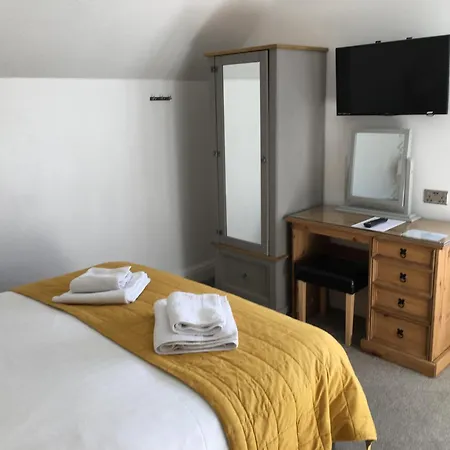 The Kenmore Guest House-2