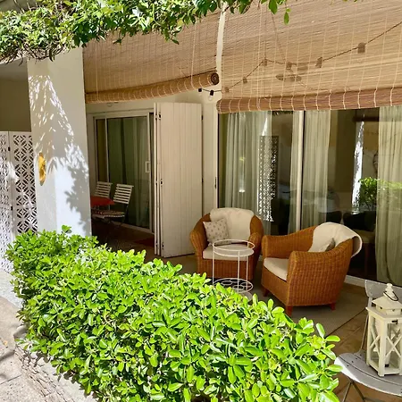 Villa Velleron - Guesthouse In A Picturesque Village-3