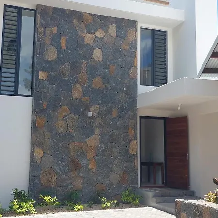 Canari Waterfront Villas-3