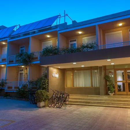 Hotel Avenida-2