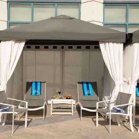 Hilton Daytona Beach Resort (Adults Only)-3