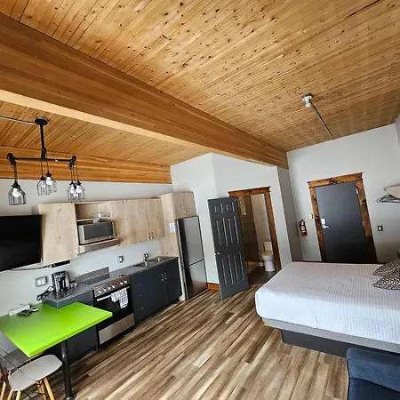 Lofts Hotel Gaspesie-2