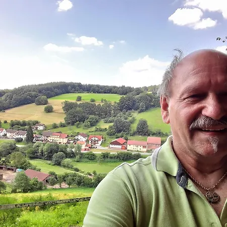 Hotel Gasthof Zur Krone Odenwald-Sterne-Hotel-3