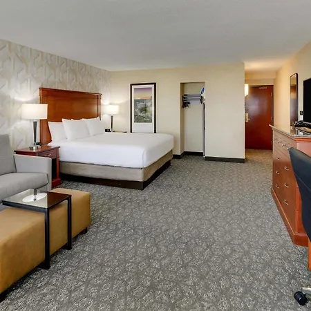 Drury Inn & Suites Marion-3