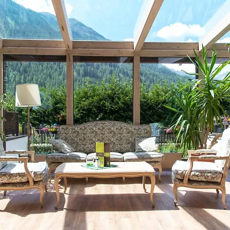 Hotel Alpenhof-3