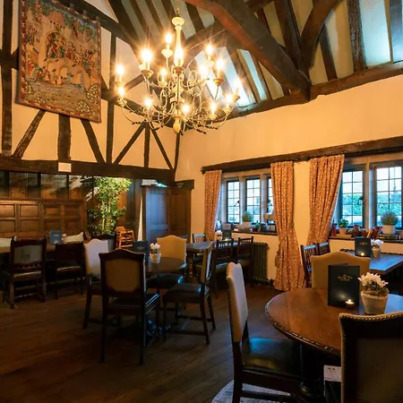 The George Inn & Plaine-3