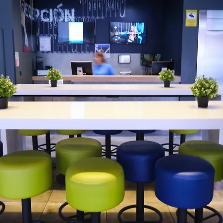 Ibis Budget Bilbao City-3