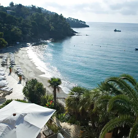 Hotel Le Bailli De Suffren-3