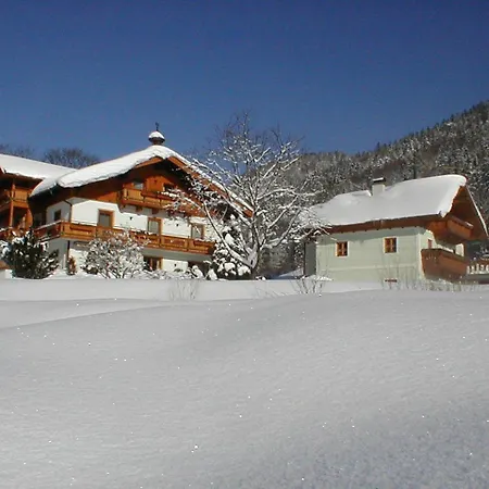 Haus Hirschpoint-3