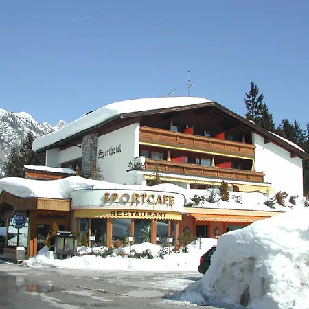 Raffl'S Hotel-2