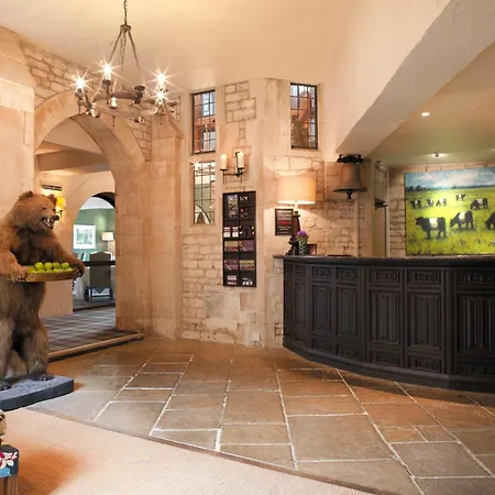 The Bear Of Rodborough Hotel-2