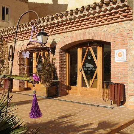 La Figuerola Hotel & Restaurant-3