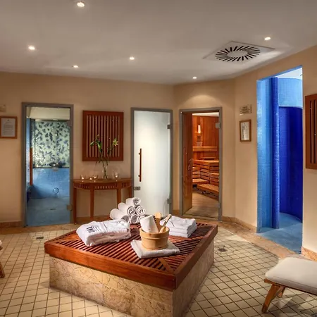 Hotel Vier Jahreszeiten Binz (Adults Only)-2