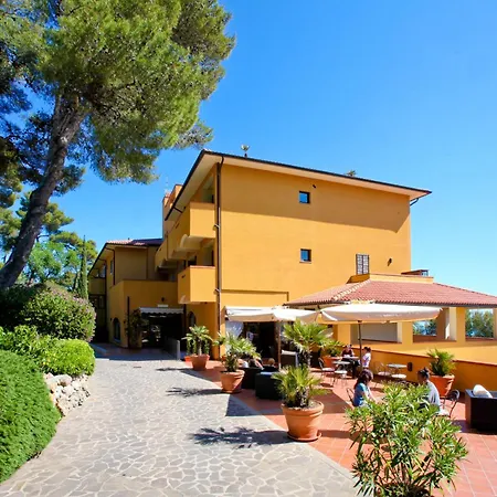 Albergo Filippo II-3