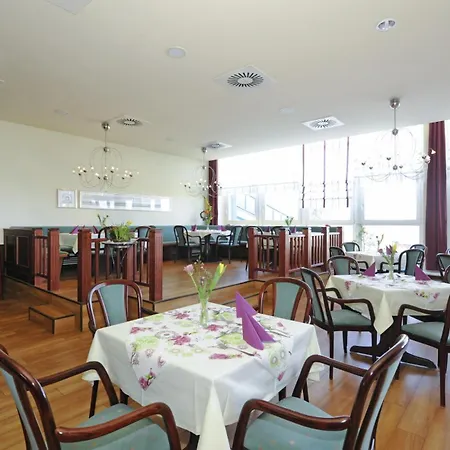 Wagners Sporthotel Oberhof-3