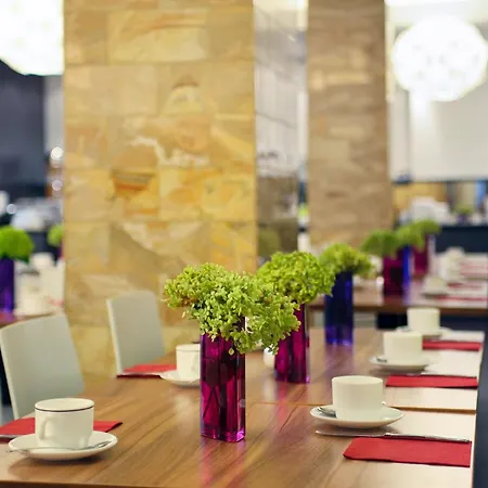 Ibis Styles Frankfurt City-3