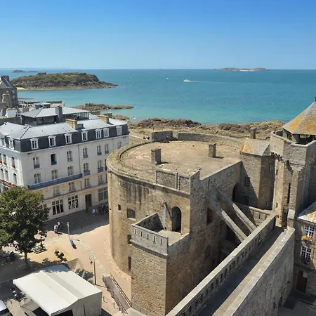 Hotel France Et Chateaubriand-2