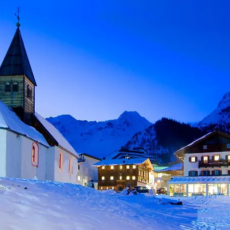 Piccolo Hotel Gurschler-3