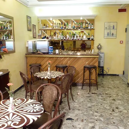 Hotel Sara-3
